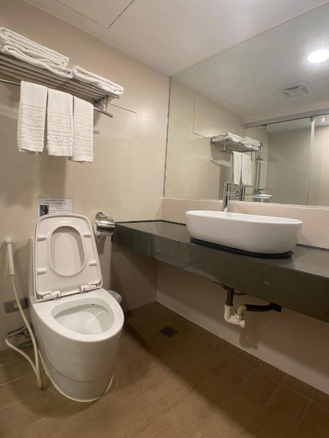 טאיצ'ונג Bonjour Hotel מראה חיצוני תמונה